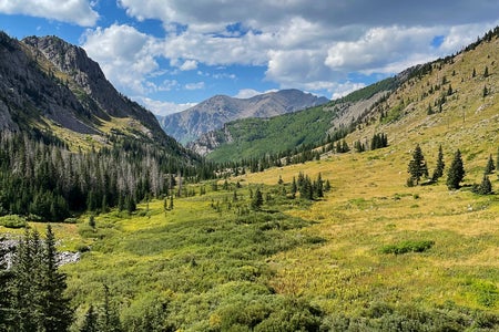 Photo of North Crestone Creek valley, a U-shaped valley, in Colorado